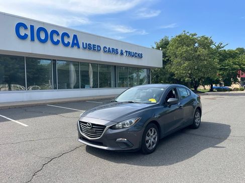 Used 2015 MAZDA MAZDA3 i Sport FWD image 1