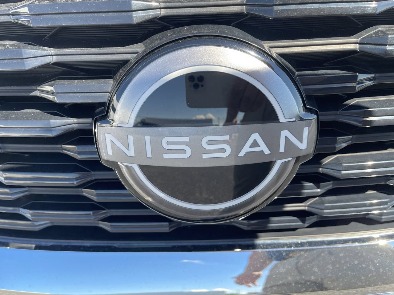 Used 2023 Nissan Rogue SV AWD/4WD image 29
