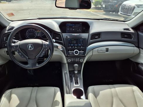 Used 2021 Acura ILX w/ Premium Package FWD image 3