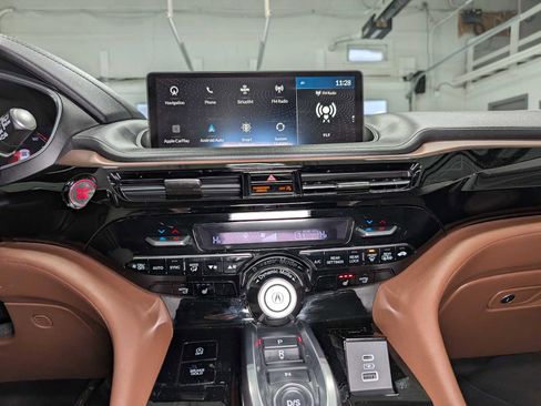 Certified 2023 Acura MDX SH-AWD w/ Technology Package image 40