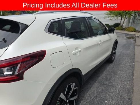 Used 2022 Nissan Rogue Sport SL w/ Premium Package AWD/4WD image 5