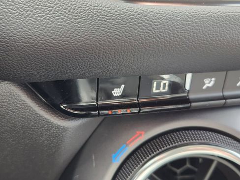 New 2025 Chevrolet Blazer LT image 17