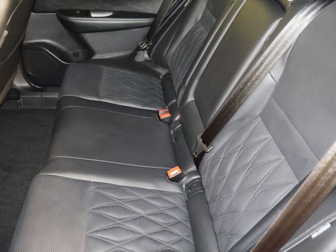 Used 2024 Nissan Rogue Platinum w/ Platinum Premium Package image 50