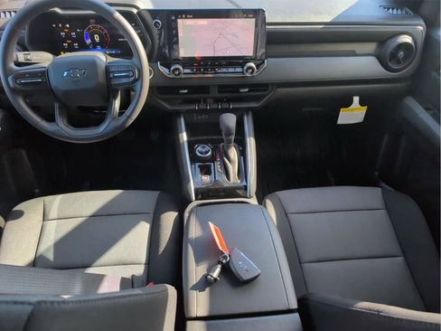 New 2026 Chevrolet Colorado Trail Boss AWD/4WD image 31