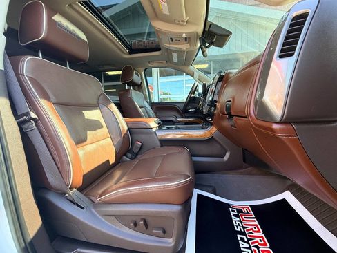Used 2017 Chevrolet Silverado 2500 High Country w/ Duramax Plus Package AWD/4WD image 41