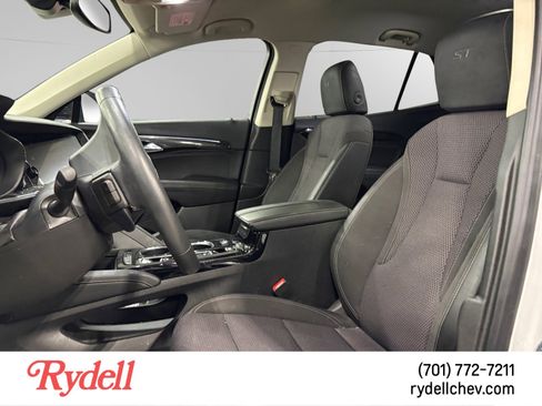 Used 2023 Buick Envision Preferred w/ Sport Touring Package AWD/4WD image 5