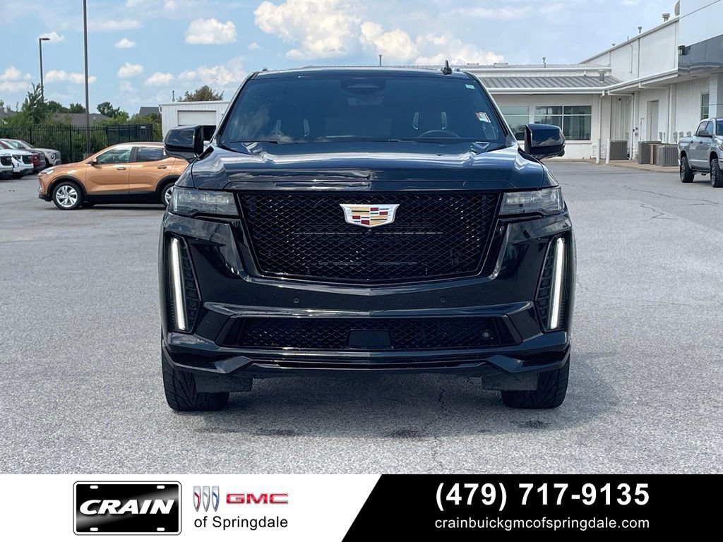 Used 2023 Cadillac Escalade V AWD/4WD image 2