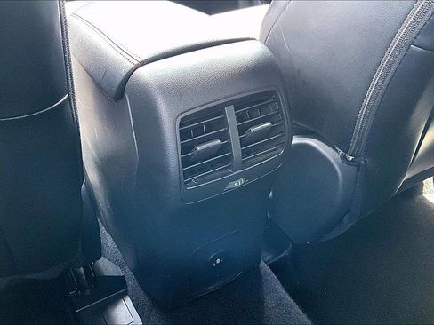 Used 2025 Ford Escape ST-Line AWD/4WD image 21