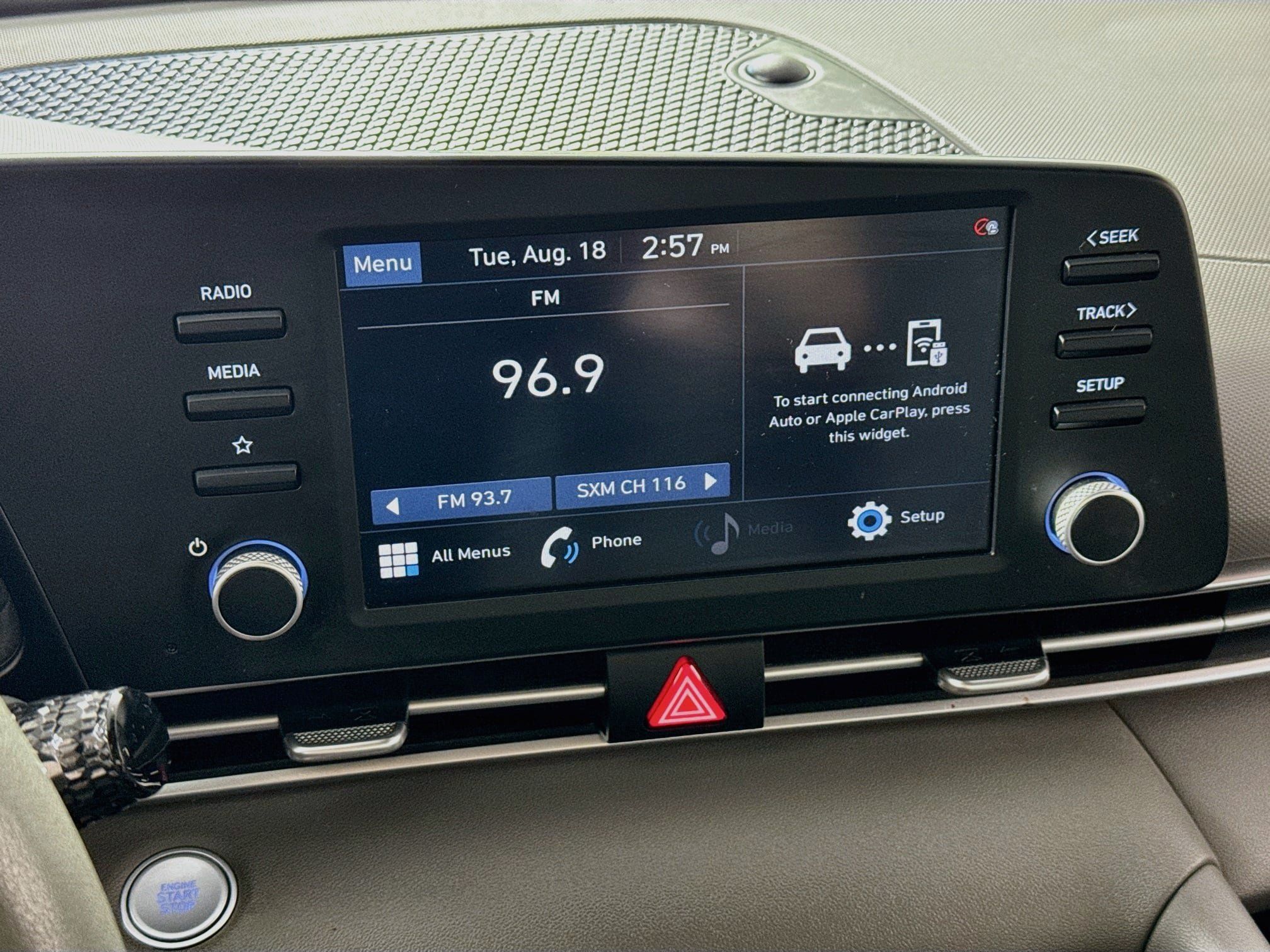 Used 2021 Hyundai Elantra SEL FWD image 15