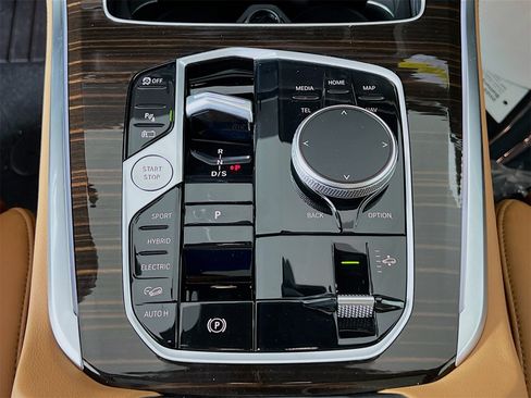 New 2026 BMW X5 xDrive50e w/ M Sport Package image 20