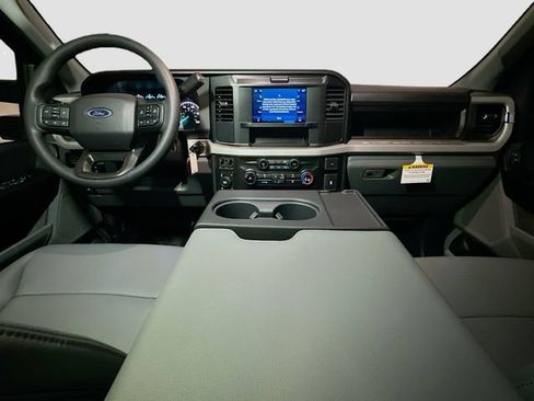 New 2026 Ford F350 XL w/ XL Chrome Package image 6