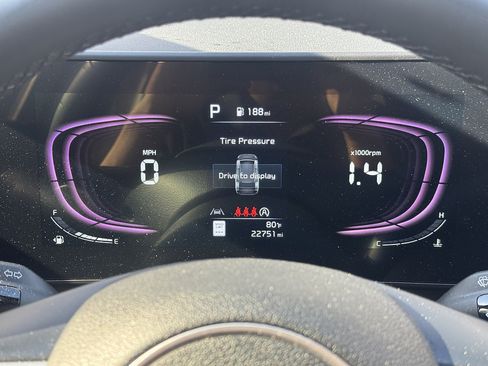 Used 2023 Kia Sportage EX FWD image 5