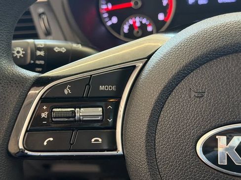 Used 2020 Kia Optima LX FWD image 21
