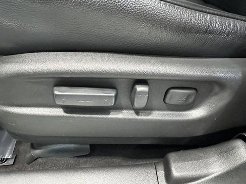 Used 2017 Honda Pilot EX-L image 16