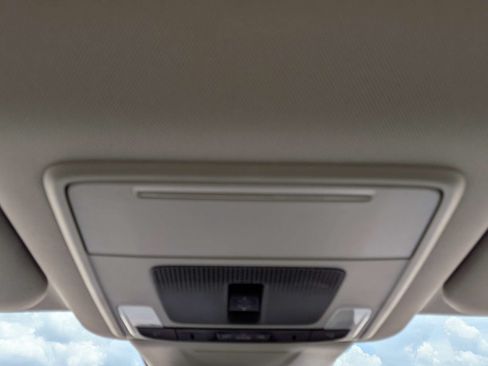 Used 2023 Honda CR-V EX image 24