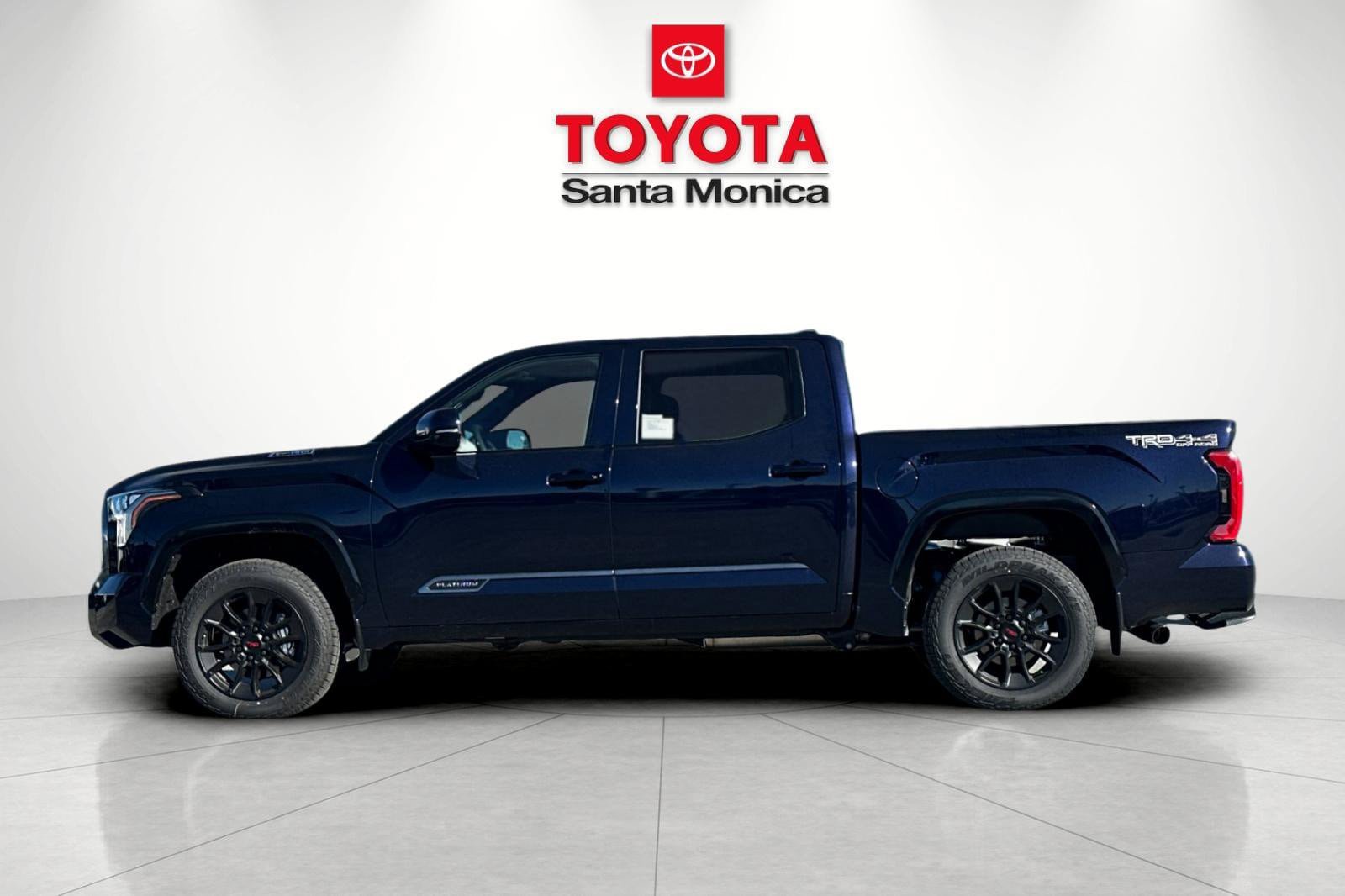 New 2026 Toyota Tundra Platinum w/ Tow Tech Package AWD/4WD image 8