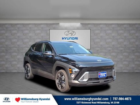Used 2025 Hyundai Kona SEL AWD/4WD image 1