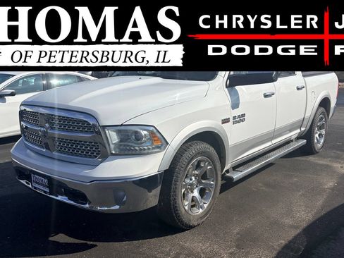 Used 2014 RAM 1500 Laramie w/ Trailer Tow Group AWD/4WD image 3