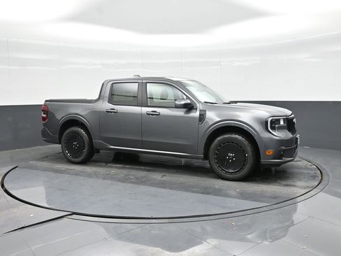 New 2025 Ford Maverick Lobo image 12