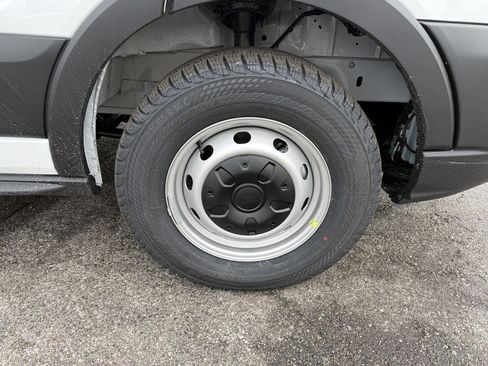 New 2026 Ford Transit 150 148 Medium Roof image 29