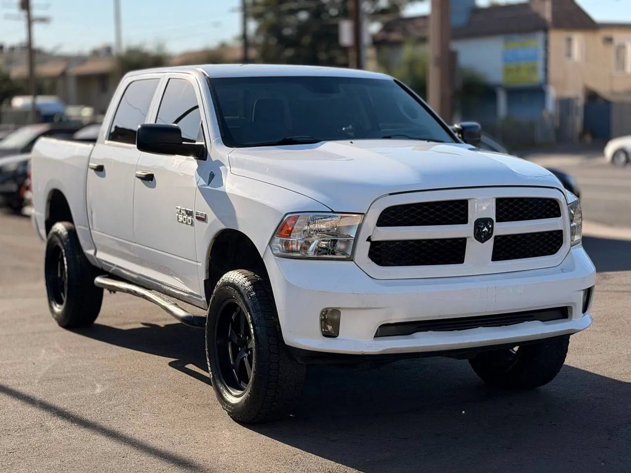 Used 2014 RAM 1500 Express AWD/4WD image 2