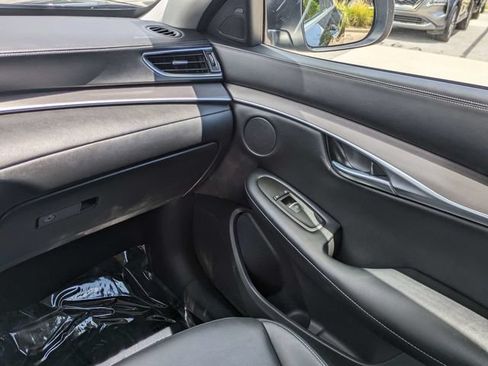 Used 2023 INFINITI QX50 Pure FWD image 19