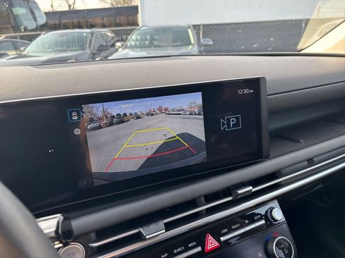 Used 2025 Hyundai Tucson Blue image 17