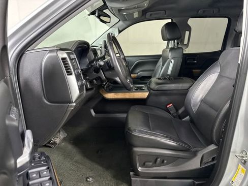 Used 2018 Chevrolet Silverado 1500 LTZ w/ LTZ Plus Package image 11