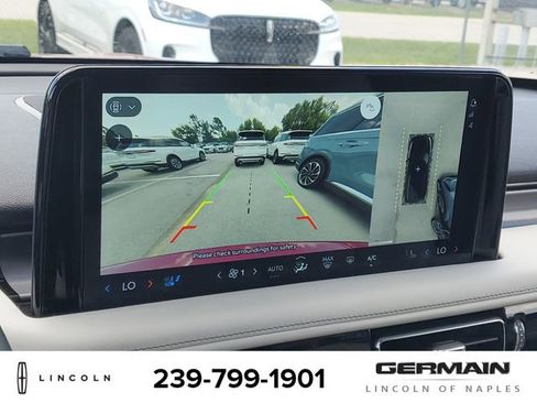 New 2025 Lincoln Aviator Premiere image 25