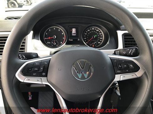 Used 2021 Volkswagen Atlas S FWD image 13