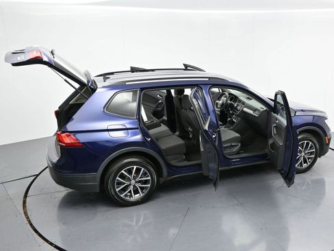 Used 2021 Volkswagen Tiguan S image 35