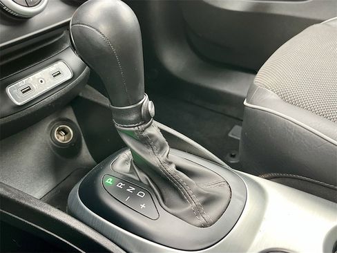 Used 2018 FIAT 500X Trekking image 17