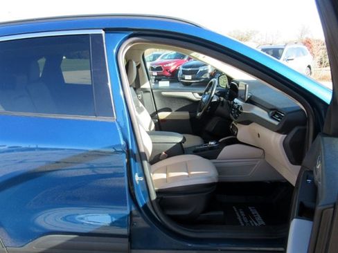 Used 2020 Ford Escape SEL image 14