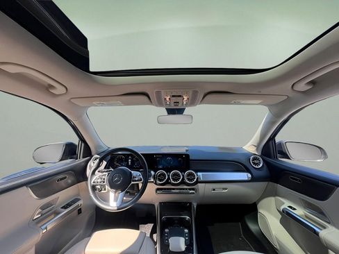 Used 2022 Mercedes-Benz GLB 250 image 18