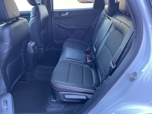 New 2026 Ford Escape ST-Line w/ Tech Pack #1 image 10