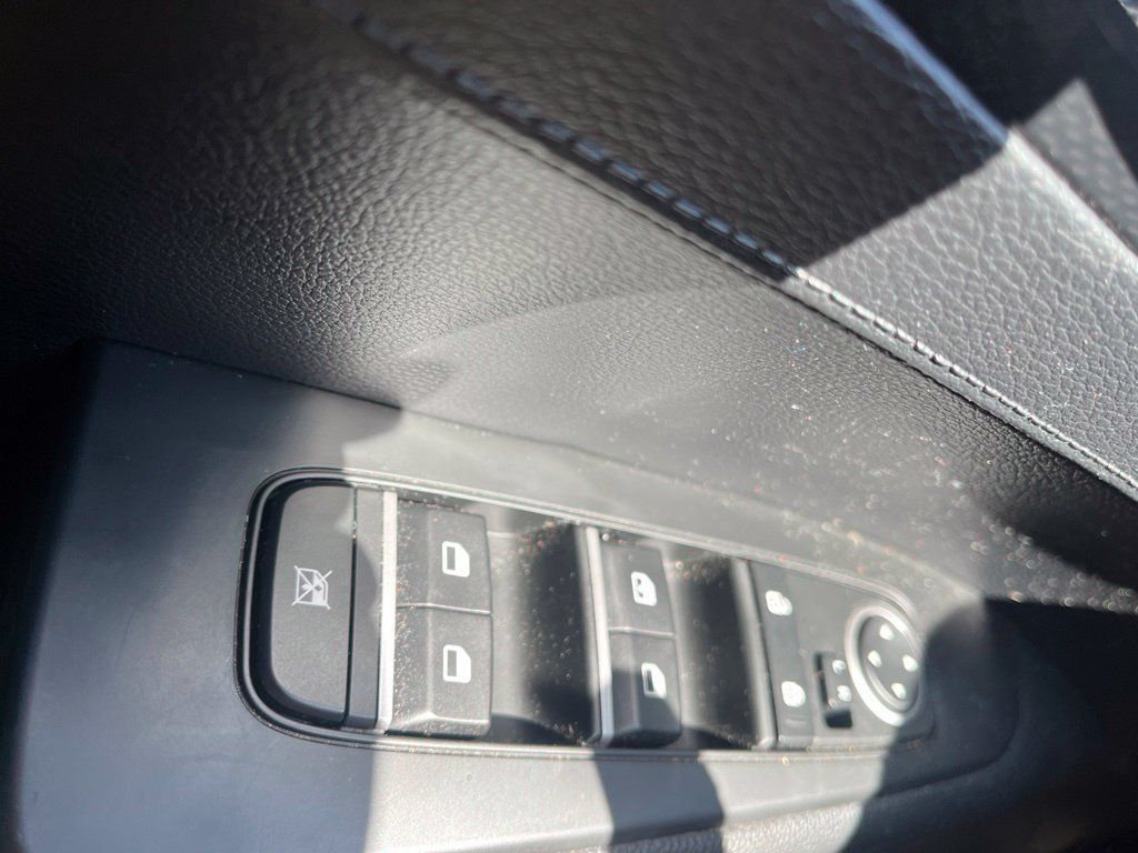Used 2021 Kia Forte GT FWD image 23