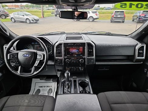 Used 2015 Ford F150 XLT w/ Equipment Group 302A Luxury AWD/4WD image 15