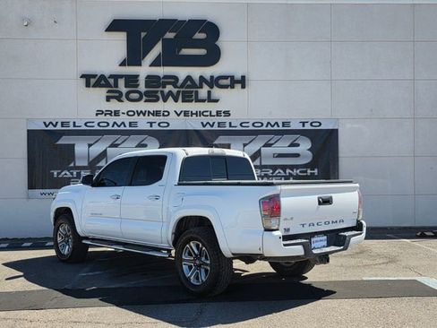 Used 2019 Toyota Tacoma Limited image 8