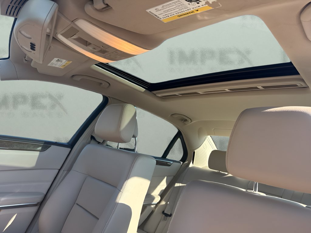 Used 2014 Mercedes-Benz E 350 4MATIC Sedan image 10
