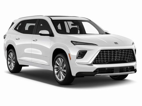 Used 2025 Buick Enclave Avenir w/ Trailering Package, 5000 lbs. image 1