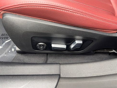 Used 2022 BMW i4 eDrive40 image 30