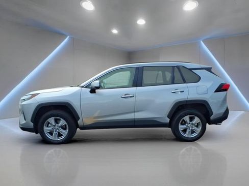 Certified 2025 Toyota RAV4 XLE AWD/4WD image 25