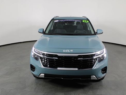Used 2024 Kia Seltos EX AWD/4WD image 12