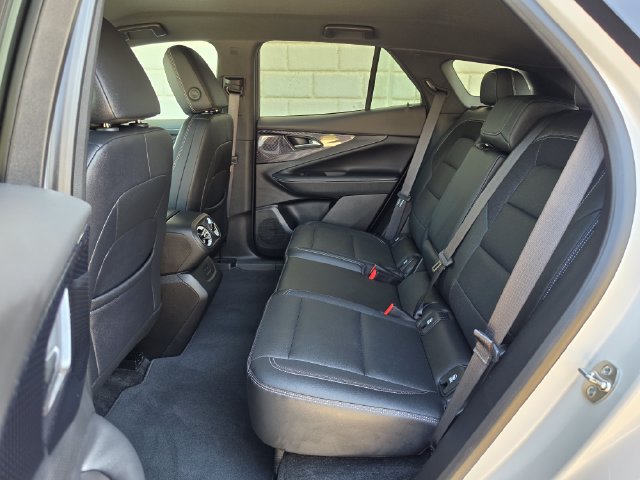 Used 2024 Chevrolet Blazer EV LT AWD/4WD image 30