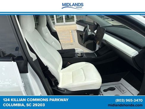 Used 2021 Tesla Model Y Long Range AWD/4WD image 38