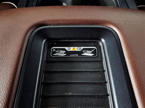 Used 2017 Chevrolet Silverado 1500 High Country image 25