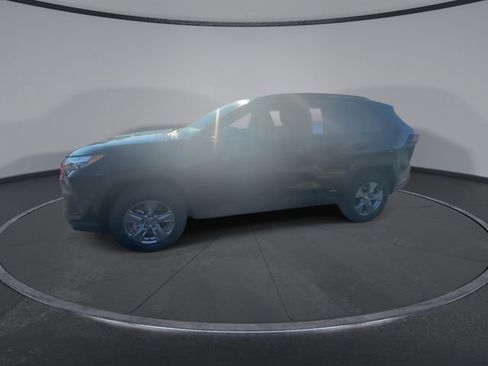 New 2025 Toyota RAV4 XLE image 16