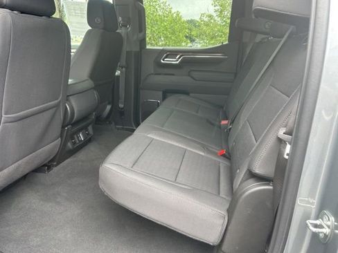 Used 2024 Chevrolet Silverado 1500 LT AWD/4WD image 12