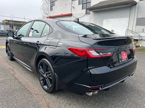 New 2026 Toyota Camry Hybrid image 7