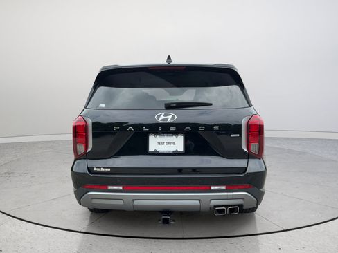 Used 2023 Hyundai Palisade SEL AWD/4WD image 8